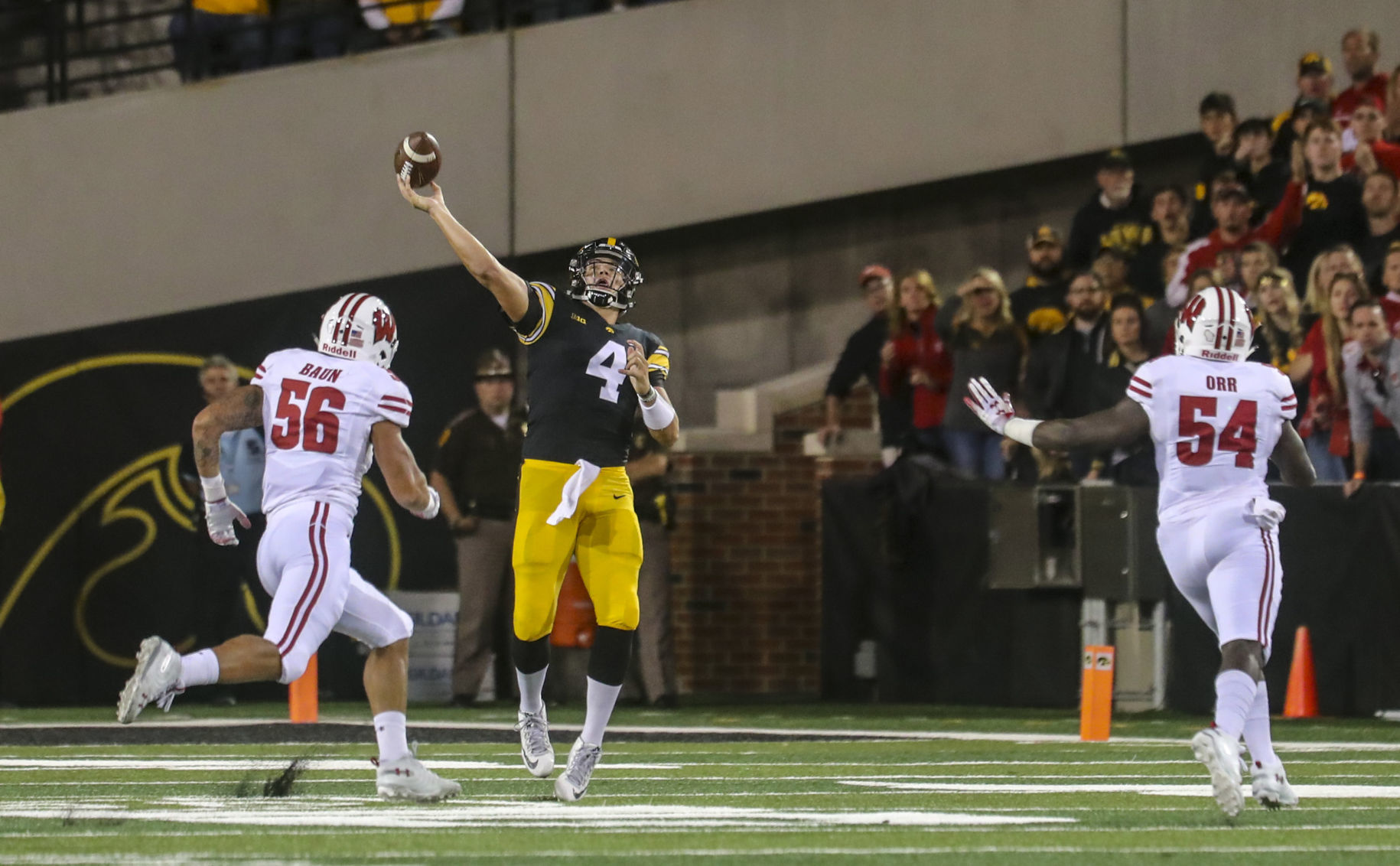092218-Iowa-Football-066